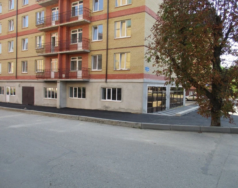 ЖК Орджоникидзе, 84