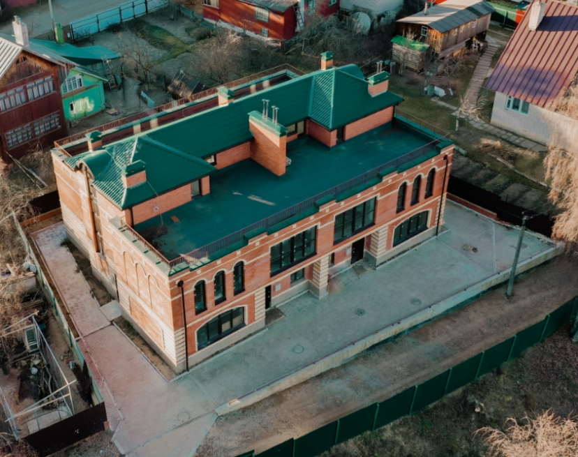 ПТ Таунхаус на Дачной